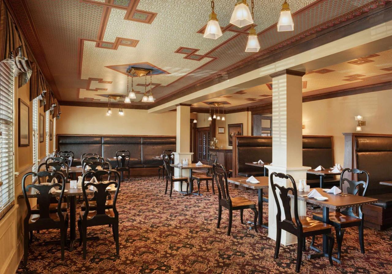 Three Forks The Sacajawea Hotel מראה חיצוני תמונה